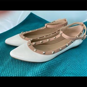 BCBG Annia rockstud t-strap flats